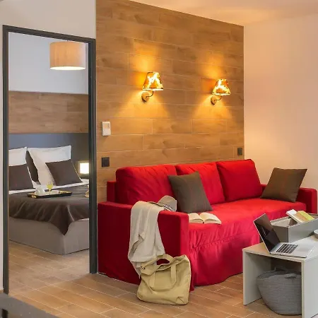 Appartamento Furnished In An Attractive Town *