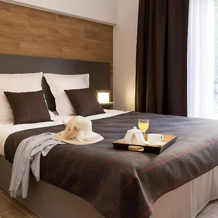 Furnished In An Attractive Town * Chamonix