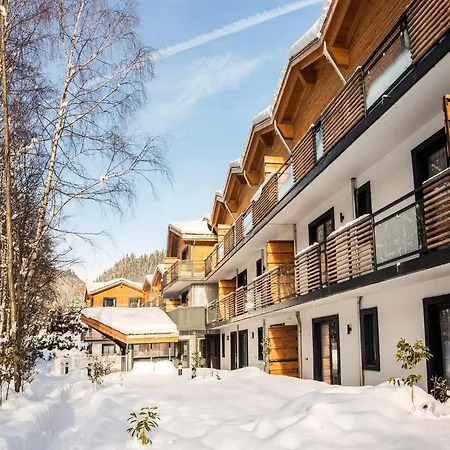 Furnished In An Attractive Town Apartman